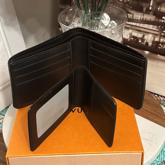 Louis Vuitton Man’s Wallet A Rare pice Large Taiga LV - Picture 12 of 16